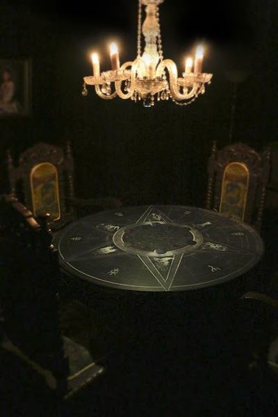 Datei:Galinas Mansion 6.jpg