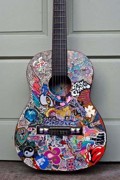 Datei:Benji Malone - Gitarre 1.jpg
